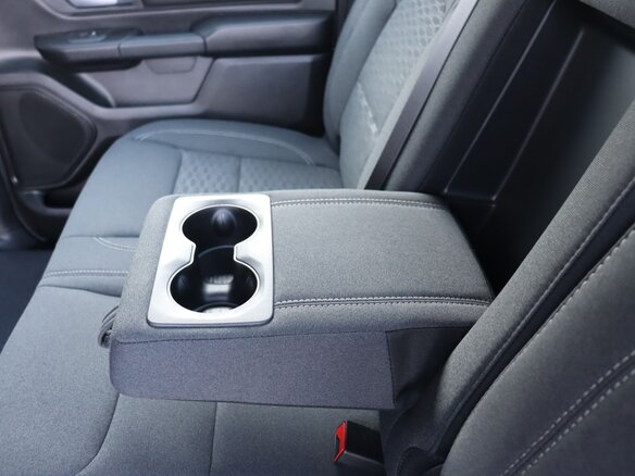 2026 Ram 1500 Crew Cab V Рестайлинг, чёрный, 9460000 рублей - вид 36