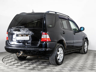 2001 Mercedes-Benz M-Класс 320 I (W163) Рестайлинг, чёрный, 314000 рублей, вид 5