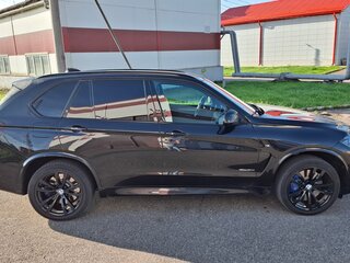 2017 BMW X5 40d III (F15), чёрный, 3450000 рублей, вид 4