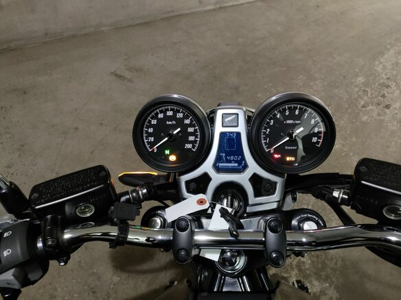 2021 Honda CB 1100, чёрный, 1150000 рублей - вид 4