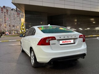 2011 Volvo S60 II, белый, 650000 рублей, вид 4