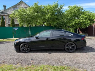 2023 Honda Accord XI, чёрный, 3100000 рублей, вид 4