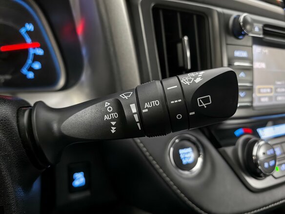 2013 Toyota RAV4 IV (XA40), чёрный, 1855000 рублей - вид 13