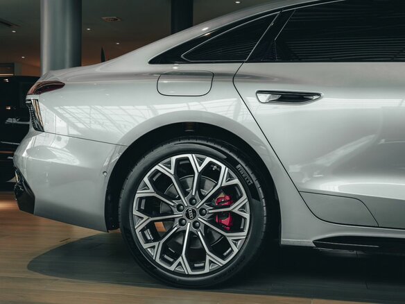 2026 Audi A6 L VI (C9), серебристый, 8390000 рублей - вид 15