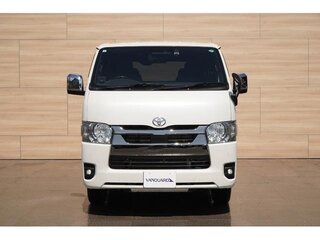 2023 Toyota HiAce H200 Рестайлинг, белый, 4672000 рублей, вид 2