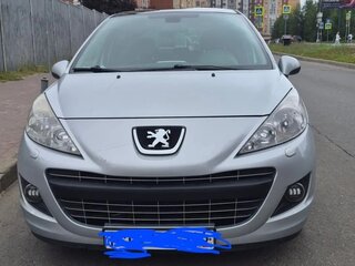 2011 Peugeot 207 I Рестайлинг, серебристый, 470000 рублей, вид 2
