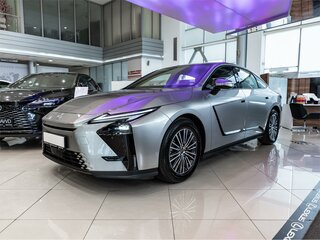 2026 Lexus ES 300h VIII, серый, 7990000 рублей, вид 3
