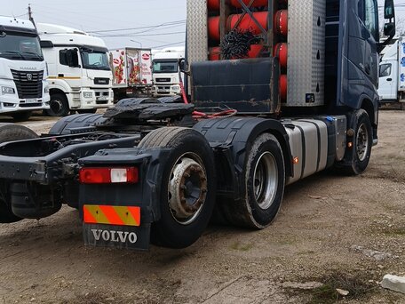 2019 Volvo FH, синий, 8256000 рублей, вид 4