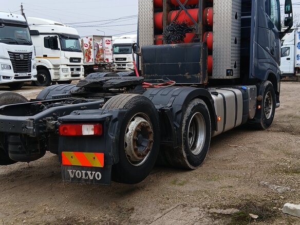 2019 Volvo FH, синий, 8256000 рублей - вид 3