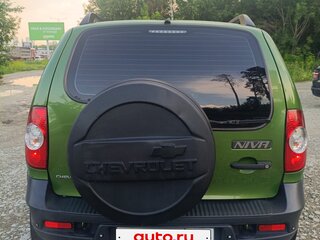 2015 Chevrolet Niva I Рестайлинг, зелёный, 695000 рублей, вид 5