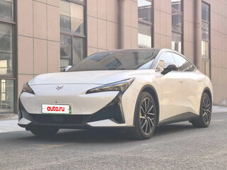 2024 Arcfox Alpha S5 65 kWh I, белый, 3251003 рублей, вид 1