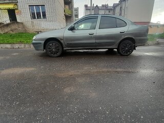 2002 Renault Megane I Рестайлинг, серый, 160000 рублей, вид 4