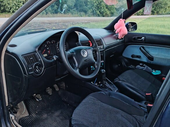 1999 Volkswagen Golf IV, синий, 170000 рублей - вид 4