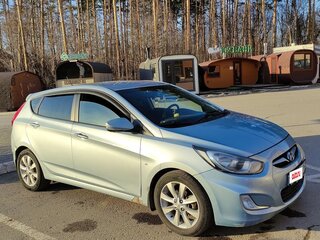 2012 Hyundai Solaris I, серый, 750000 рублей, вид 2