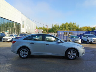 2012 Chevrolet Cruze I, серебристый, 372000 рублей, вид 4