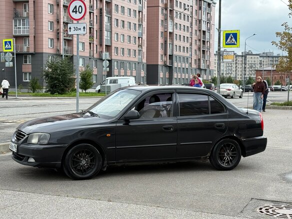 2009 Hyundai Accent ТагАЗ II, чёрный, 250000 рублей - вид 2