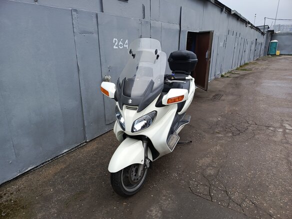 2011 Suzuki Burgman (SkyWave) 650, белый, 420500 рублей - вид 8