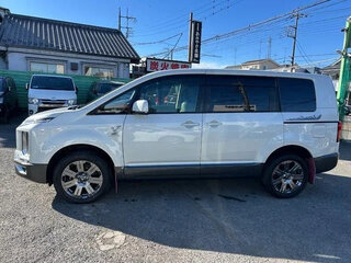 2022 Mitsubishi Delica D:5 I Рестайлинг, белый, 2570000 рублей, вид 4