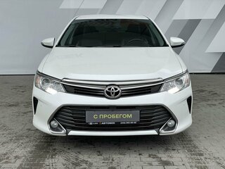 2015 Toyota Camry VII (XV50) Рестайлинг, белый, 1868000 рублей, вид 2