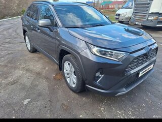2021 Toyota RAV4 V (XA50), серый, 3750000 рублей, вид 1