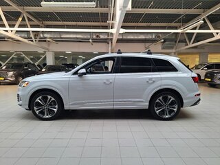 2020 Audi Q7 55 TFSI II (4M) Рестайлинг, белый, 4970000 рублей, вид 4