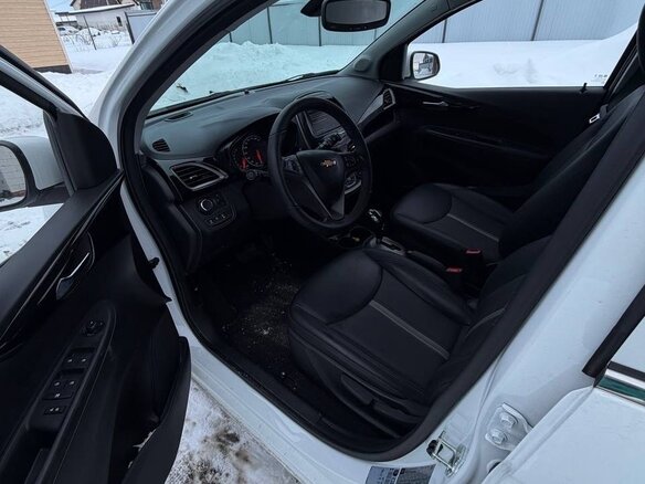 2021 Chevrolet Spark IV Рестайлинг, белый, 1700000 рублей - вид 8