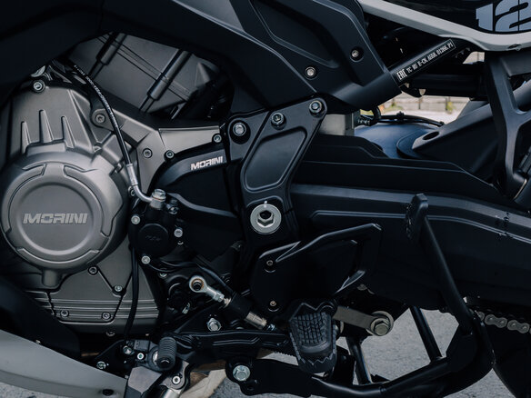 2025 Moto Morini X-CAPE, белый, 1499900 рублей - вид 15