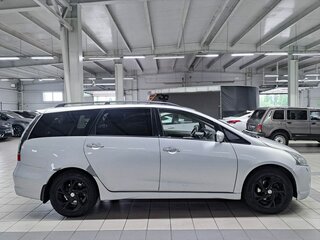 2005 Mitsubishi Grandis I, серебристый, 479000 рублей, вид 4