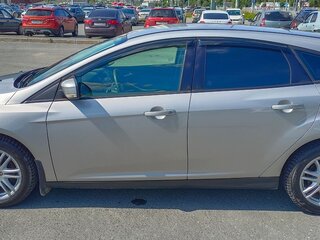 2014 Ford Focus III, серебристый, 830000 рублей, вид 3