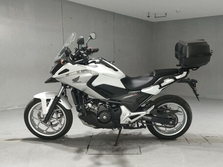 2016 Honda NC 750X, белый, 581000 рублей, вид 2