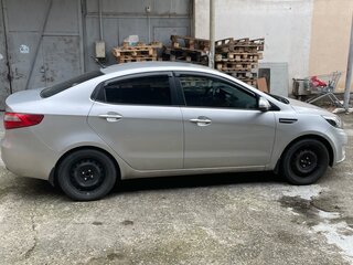 2012 Kia Rio 4-speed III, серебристый, 1150000 рублей, вид 4