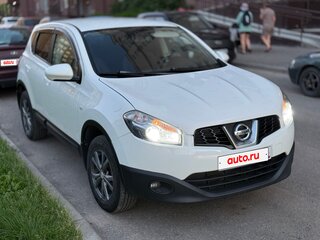 2012 Nissan Qashqai I Рестайлинг, белый, 830000 рублей, вид 1