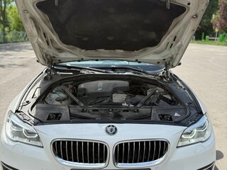 2014 BMW 5 серии 528i xDrive VI (F10/F11/F07) Рестайлинг, белый, 1899999 рублей, вид 5