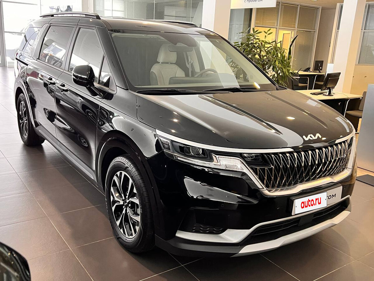 Открыть фотографии: Kia Carnival IV