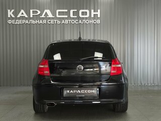 2011 BMW 1 серии 118i I (E81/E82/E87/E88) Рестайлинг, чёрный, 800000 рублей, вид 4
