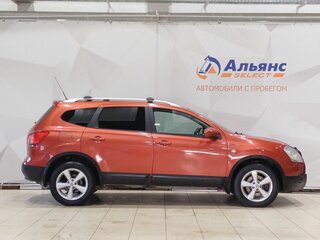 2008 Nissan Qashqai+2 I, красный, 830000 рублей, вид 2