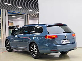 2018 Volkswagen Passat B8, синий, 1250000 рублей, вид 4