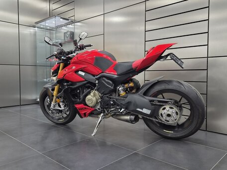 2023 Ducati Streetfighter V4, красный, 1850000 рублей, вид 4