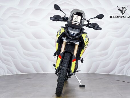 2024 BMW F 900 GS, жёлтый, 1699000 рублей, вид 4