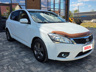 2010 Kia Ceed I, белый, 780000 рублей, вид 5