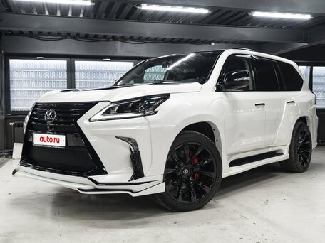 2017 Lexus LX 570 III Рестайлинг 2, белый, 7700000 рублей, вид 2