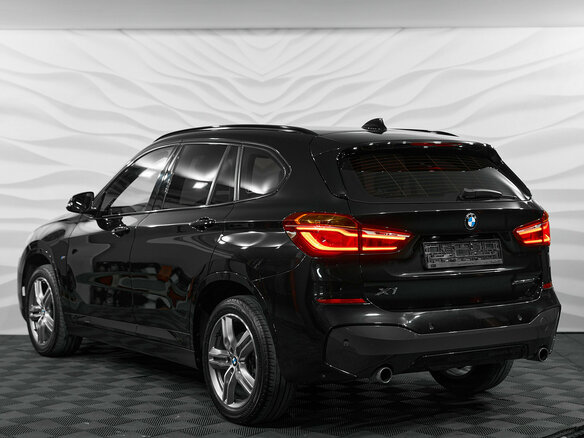 2019 BMW X1 20i xDrive II (F48), чёрный - вид 5