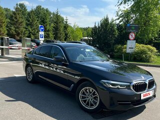2021 BMW 5 серии 520d xDrive VII (G30/G31/G38) Рестайлинг, чёрный, 3900000 рублей, вид 4