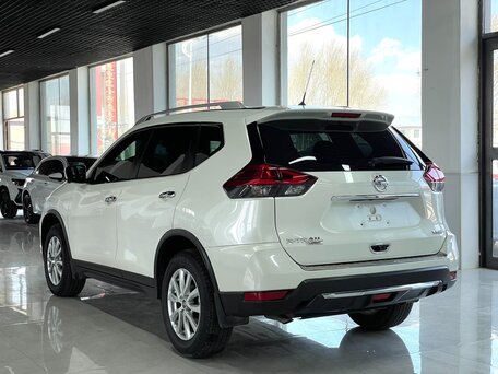 2023 Nissan X-Trail III Рестайлинг, белый, 2063000 рублей, вид 4