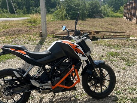 2013 KTM 200 Duke, белый, 235000 рублей, вид 1