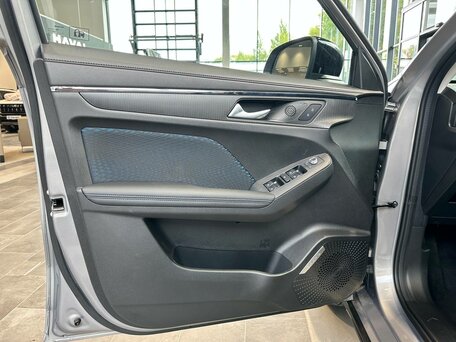 2026 Haval Jolion I Рестайлинг 2, серый, 2028510 рублей, вид 4