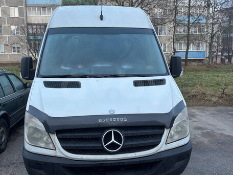 2010 Mercedes-Benz Sprinter, белый, 2122620 рублей, вид 1