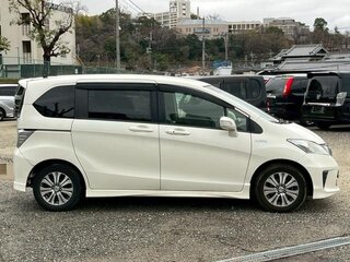 2016 Honda Freed I Рестайлинг 2, серебристый, 873000 рублей, вид 2