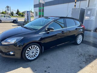 2012 Ford Focus III, чёрный, 825000 рублей, вид 4