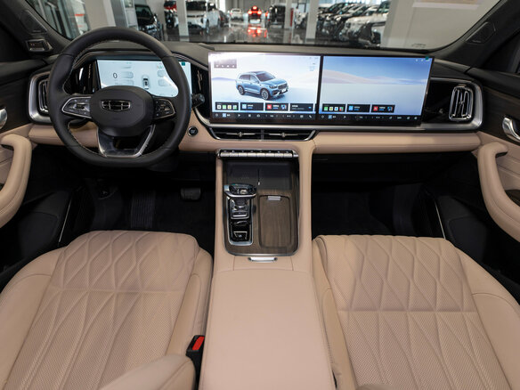 2025 Geely Monjaro (Xingyue L) I Рестайлинг 2 (China Market), серый - вид 7